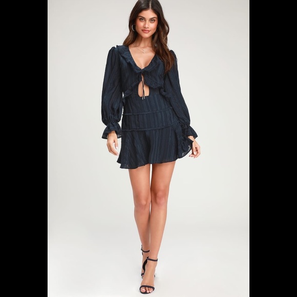 NWT finders keepers sz XS holiday navy dress - Picture 2 of 8